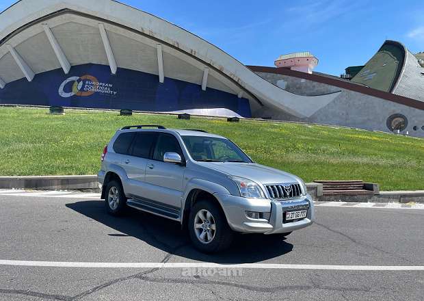 Toyota Land Cruiser Prado