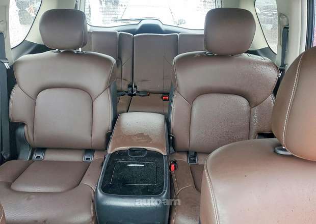 Infiniti QX80