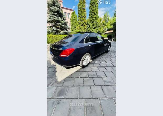 Mercedes-Benz C 300