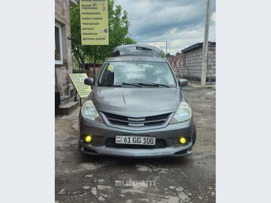 Nissan Tiida  2026 