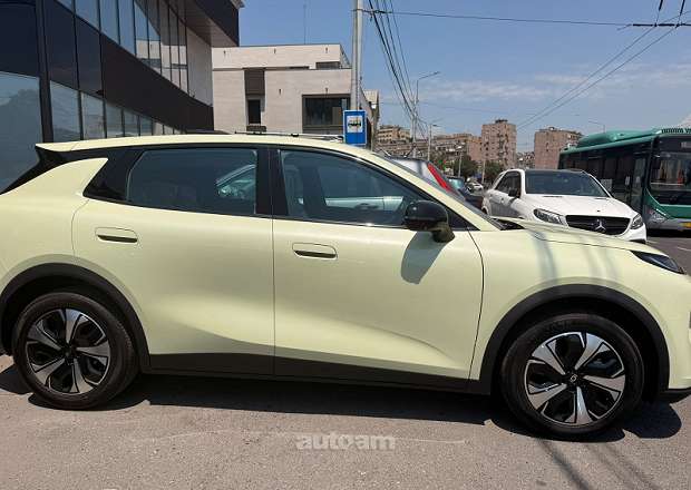 Changan Nevo Q05