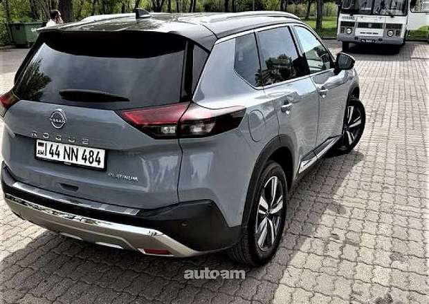 Nissan Rogue