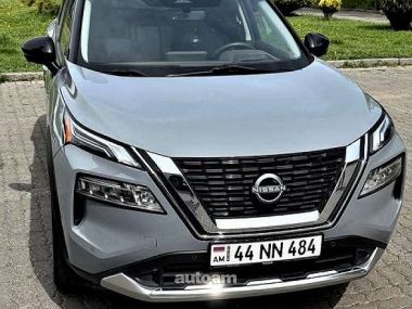 Nissan Rogue  2022 