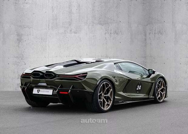 Lamborghini Revuelto