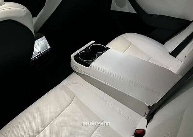Tesla Model 3 2025 — photo 10