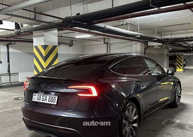 Tesla Model 3 2025 — photo 6