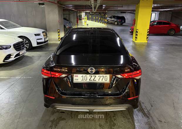Nissan Sentra