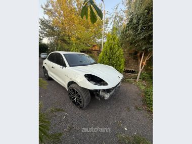Porsche Macan  2022 