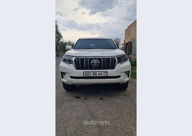 Toyota Land Cruiser Prado 2011 — լուսանկար 1