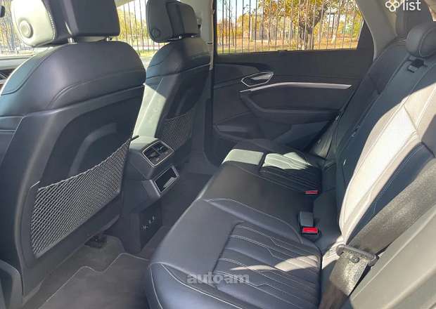 Audi e-tron 2019 — լուսանկար 5