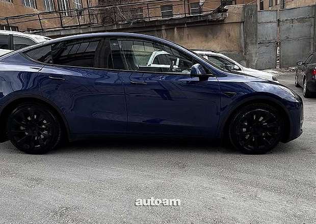 Tesla Model Y 2021 — լուսանկար 5