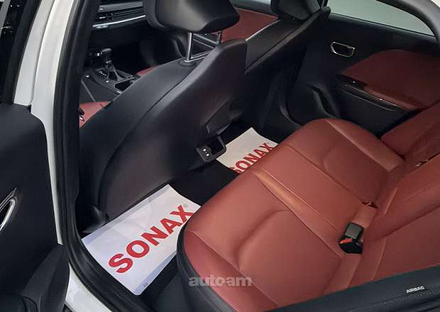 Kia K4 2025 — photo 8