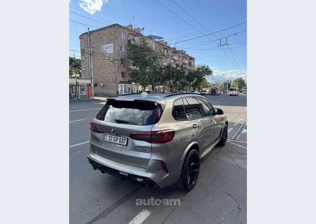 BMW X5 M