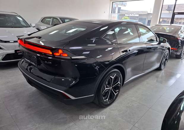 Changan Deepal SL03