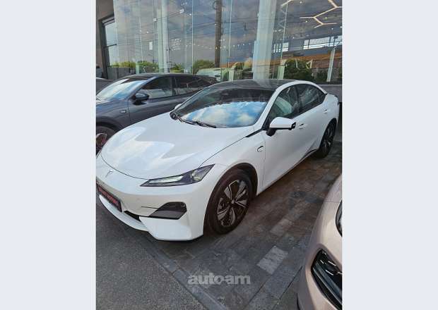 Changan Deepal SL03