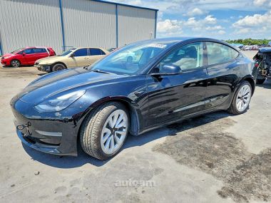 Tesla Model 3  2021 