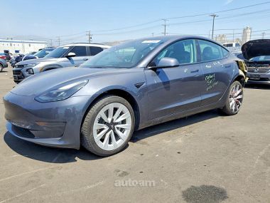 Tesla Model 3  2022 