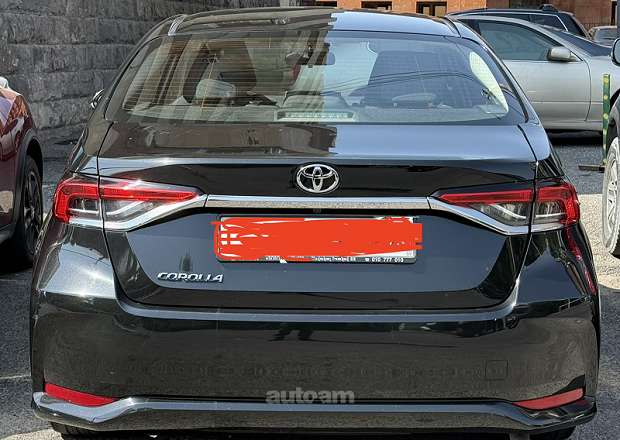 Toyota Corolla 2019 — լուսանկար 2