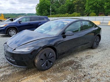 Tesla Model 3  2025 