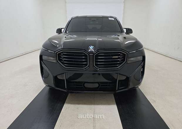 BMW XM