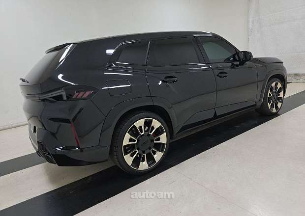 BMW XM