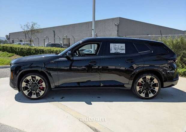 BMW XM