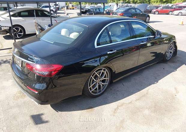Mercedes-Benz E 350