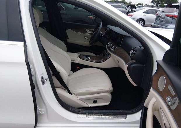 Mercedes-Benz E 350