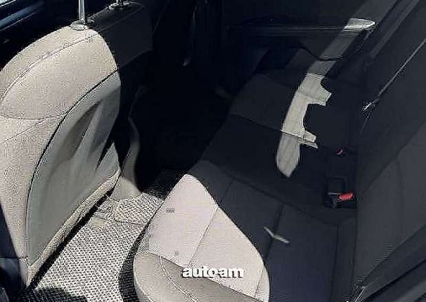 Kia Forte 2023 — լուսանկար 11