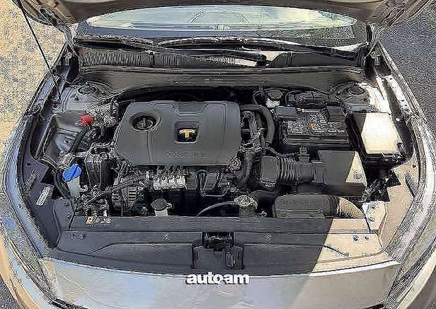 Kia Forte 2023 — լուսանկար 13