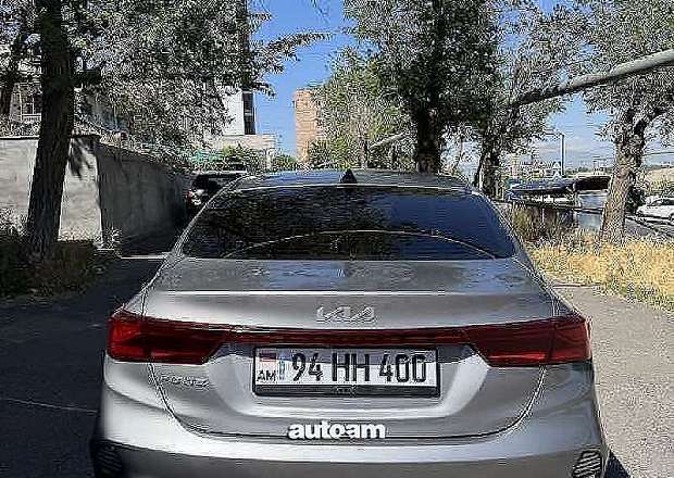 Kia Forte 2023 — լուսանկար 6