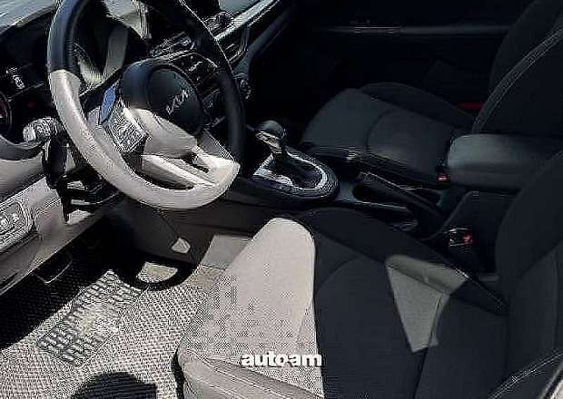 Kia Forte 2023 — լուսանկար 10