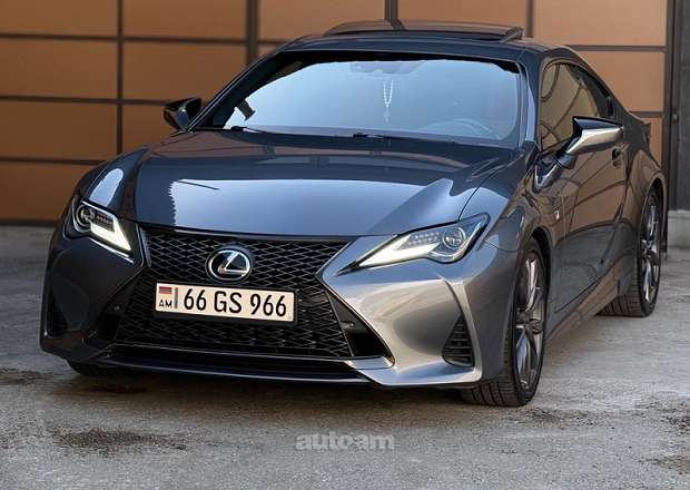 Lexus RC 300