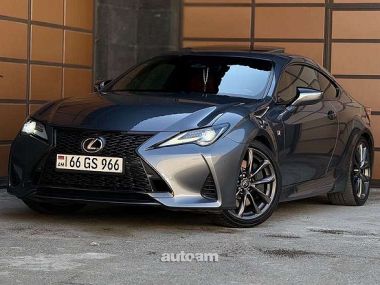 Lexus RC 300  2019 