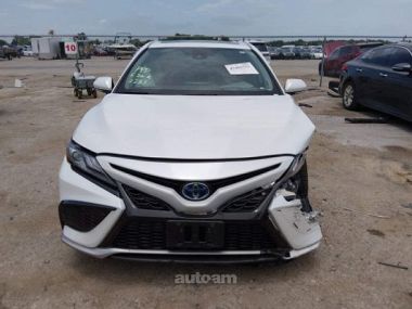 Toyota Camry  2024 