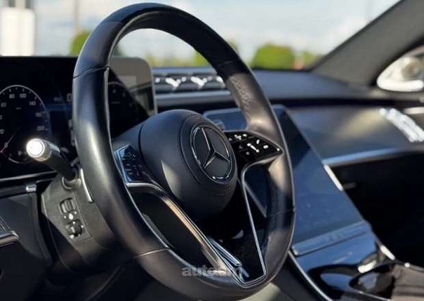 Mercedes-Benz S 500