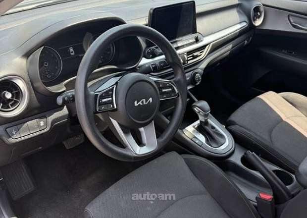 Kia Forte 2022 — լուսանկար 5