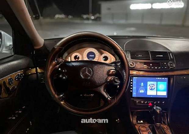 Mercedes-Benz E 350