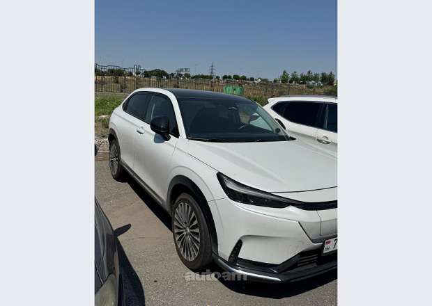 Honda e:NS1