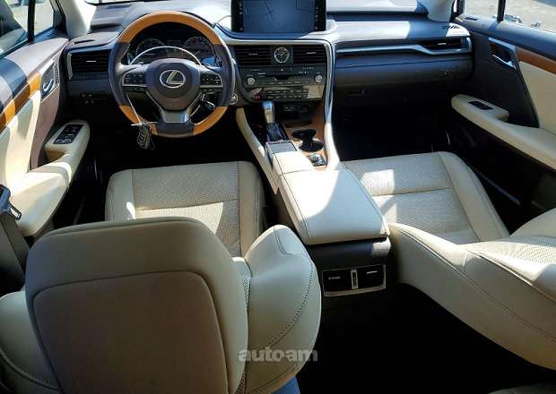 Lexus RX 270
