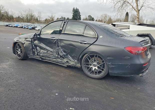 Mercedes-Benz E 63 AMG	