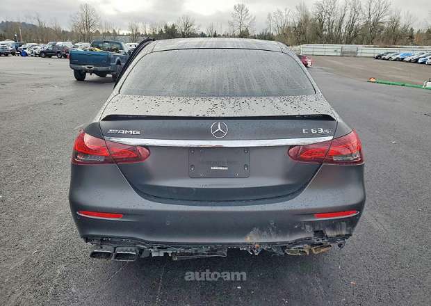 Mercedes-Benz E 63 AMG	