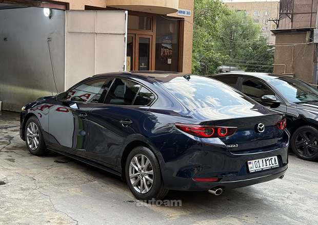 Mazda 3 2019 — լուսանկար 3