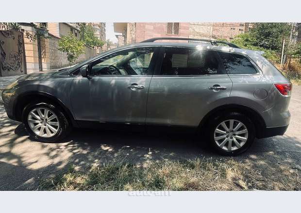 Mazda CX9 2008 — photo 3