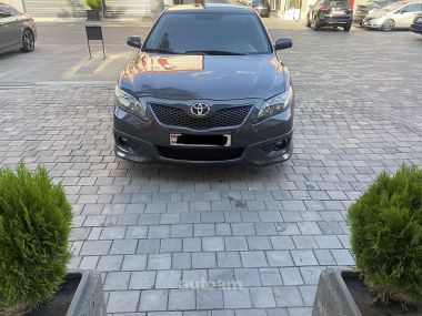 Toyota Camry  2010 