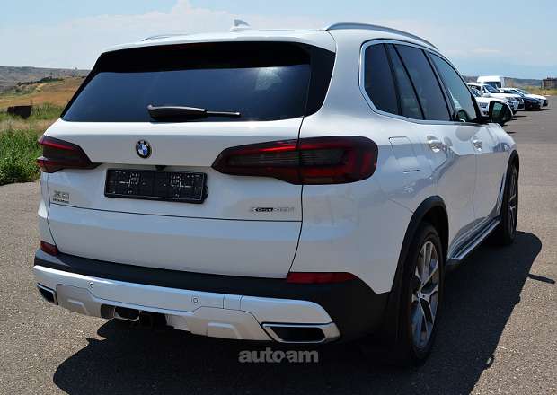 BMW X5 2020 — լուսանկար 14