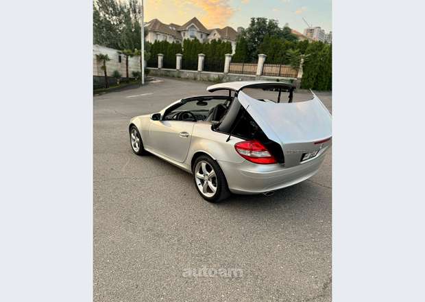 Mercedes-Benz SLK 350