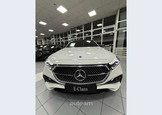 Mercedes-Benz E 200