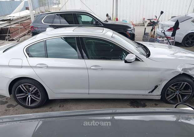 BMW 530