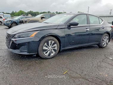 Nissan Altima  2024 